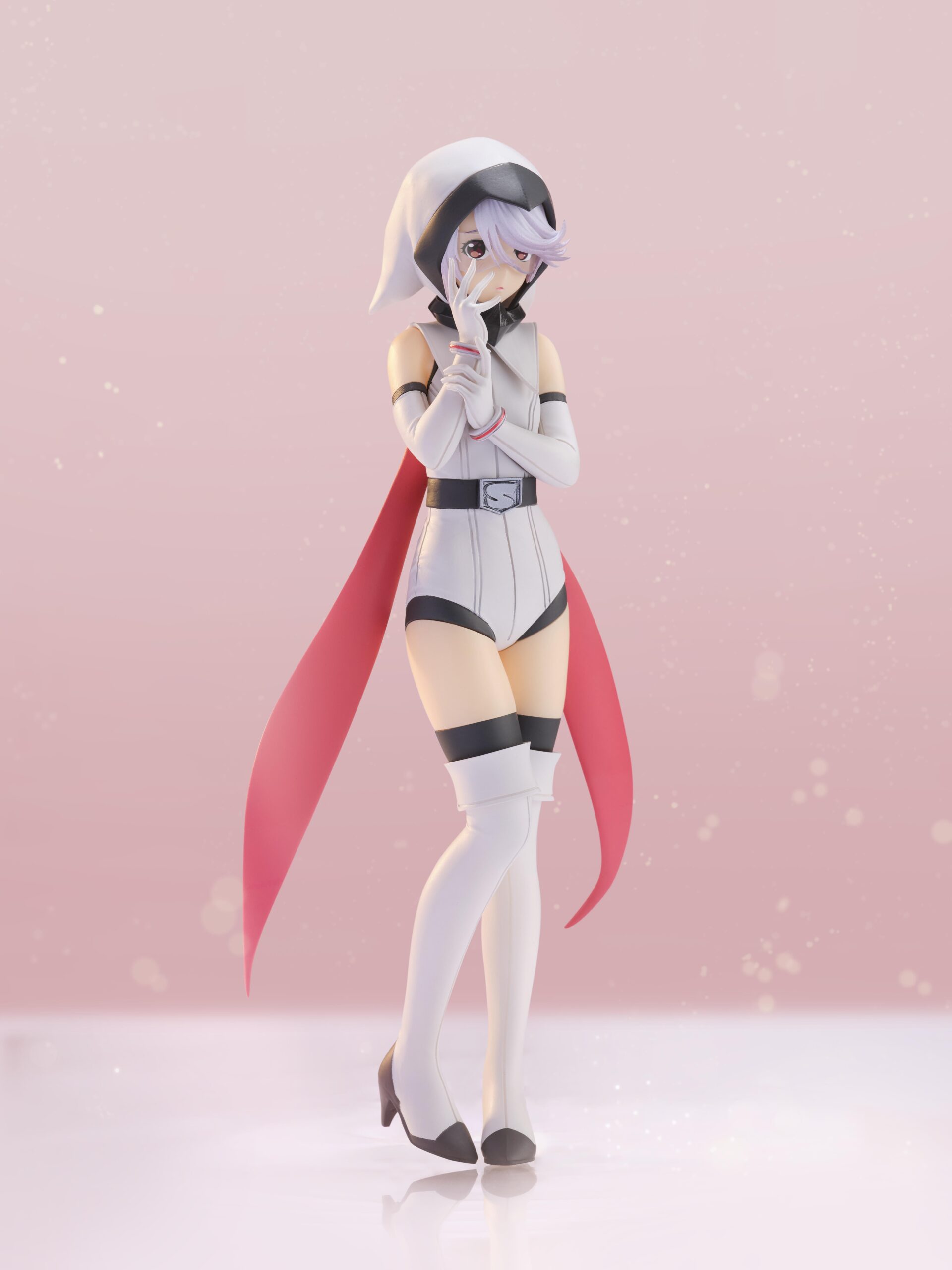 SHY  シャイ　フィギュア
